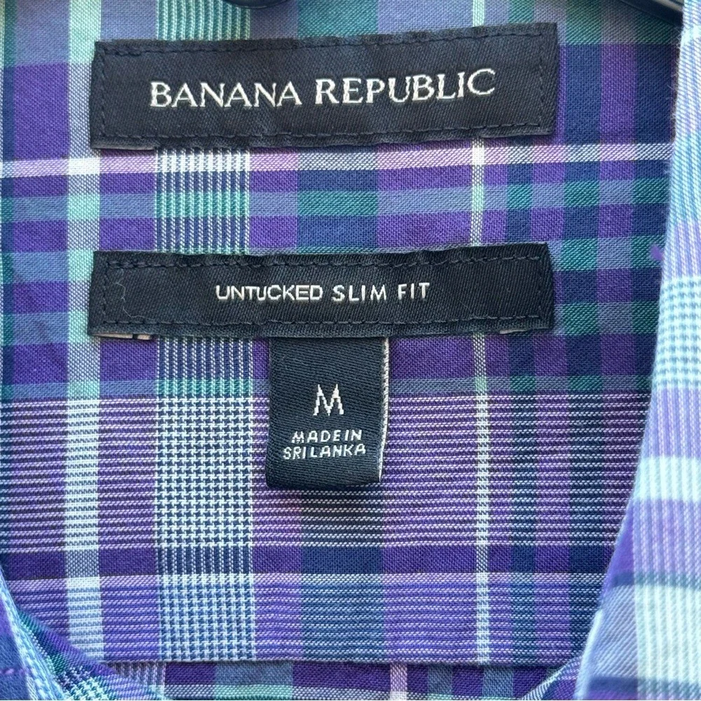 BANANA‎ REPUBLIC. Slim fit, Untucked, Long Sleeve Shirt. Size Medium